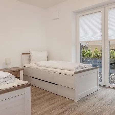 Wittmunder Strasse 24a 50231 *