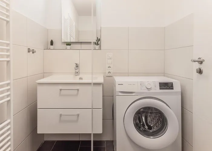 公寓 Wittmunder Strasse 24a 50231 *