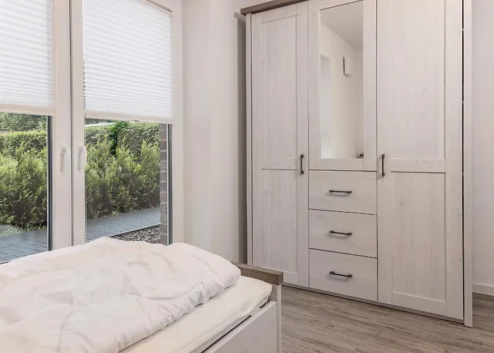 Wittmunder Strasse 24a 50231 * 卡罗利嫩西尔